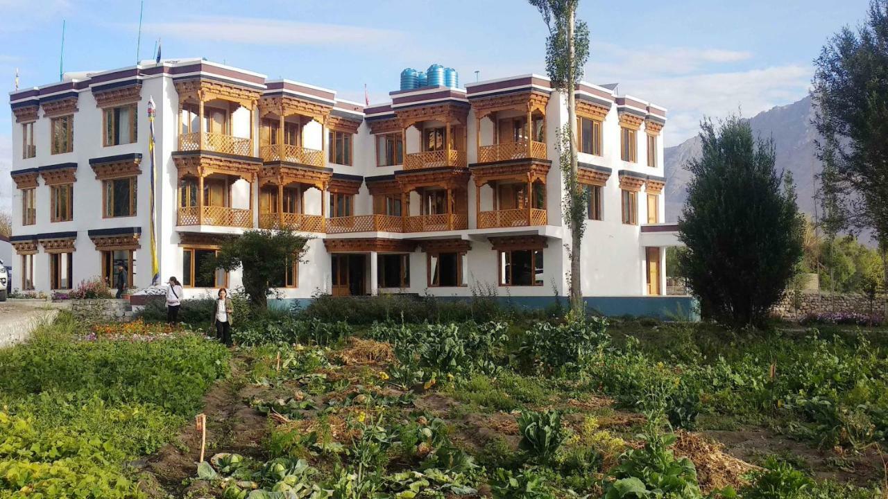 Hotel Hunder Residency Leh Exterior foto