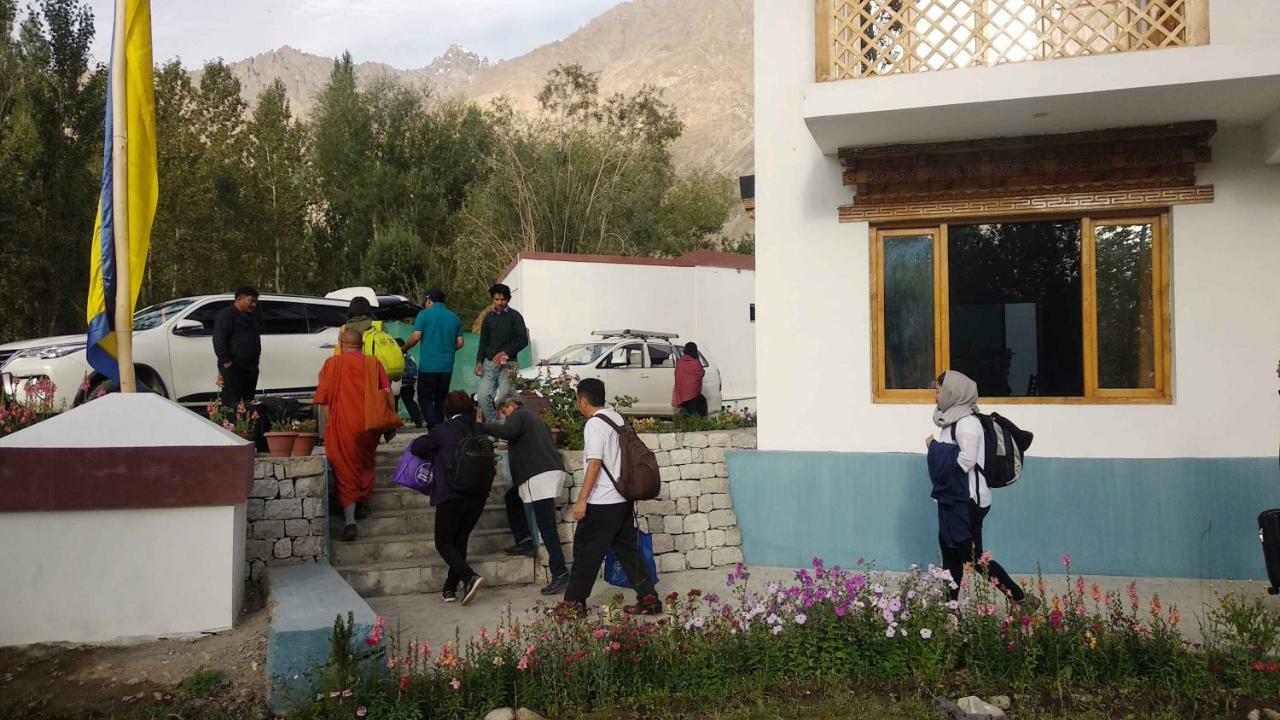 Hotel Hunder Residency Leh Exterior foto